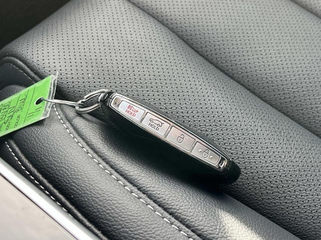 2025 Genesis GV80 2.5T