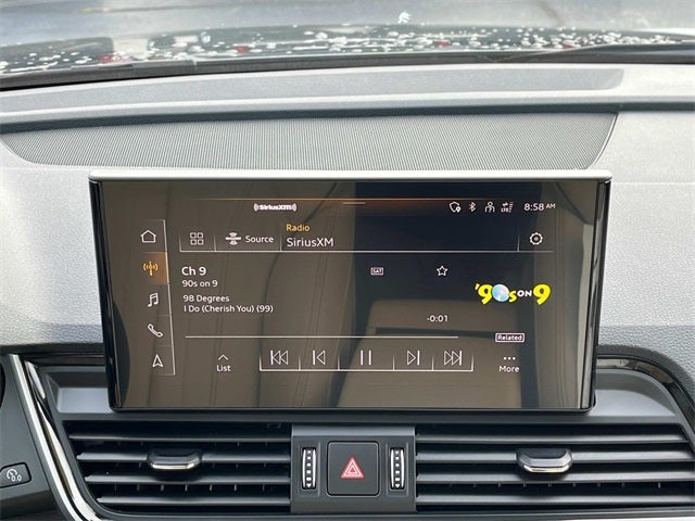 2024 Audi Q5 45 S line Premium quattro