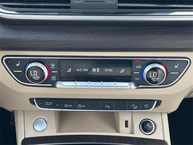 2024 Audi Q5 45 S line Premium quattro