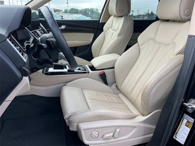 2024 Audi Q5 45 S line Premium quattro
