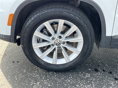 2017 Volkswagen Tiguan Limited 2.0T