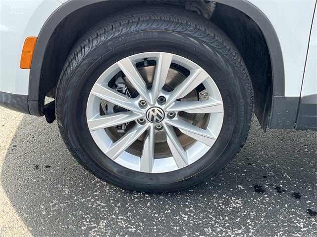 2017 Volkswagen Tiguan Limited 2.0T