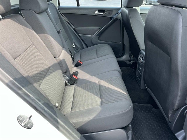 2017 Volkswagen Tiguan Limited 2.0T