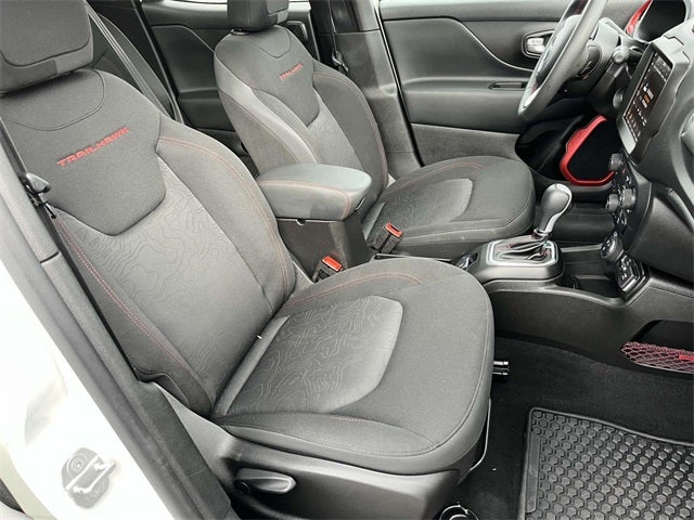 2023 Jeep Renegade Trailhawk