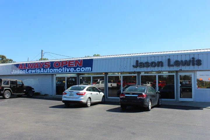 Ram Dealership Near Irving College TN